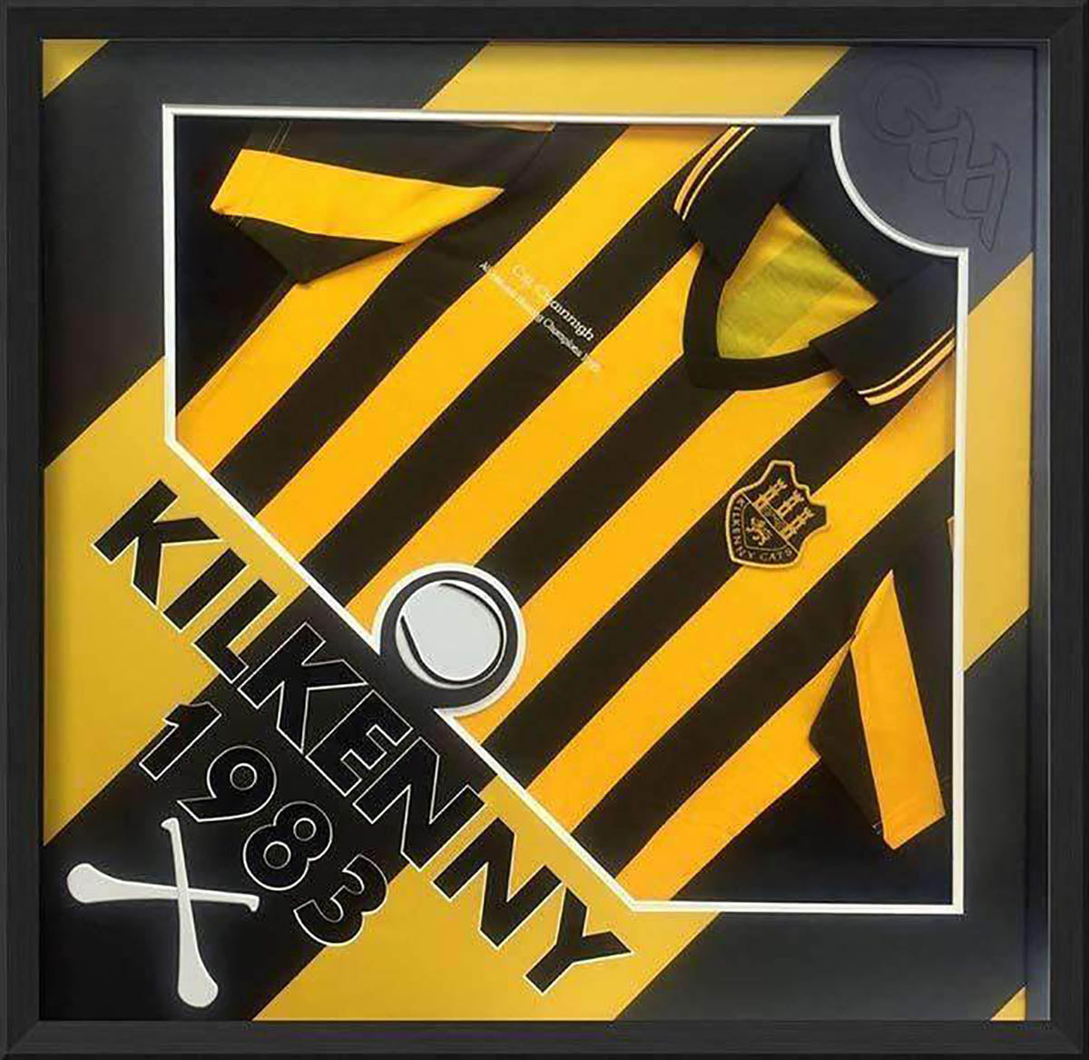 Hurling Jersey frame - with multi-graphical design elements